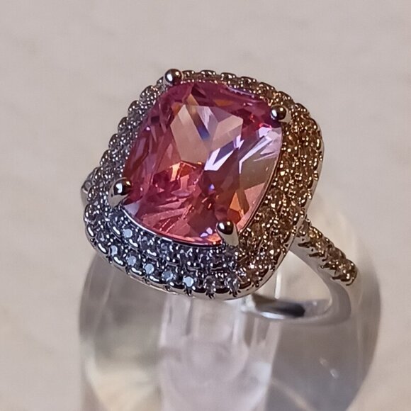 Source Unknown Jewelry - Silver Fashion Statement Halo Pink Tourmaline CZ Ring Size 8.5 NWOT